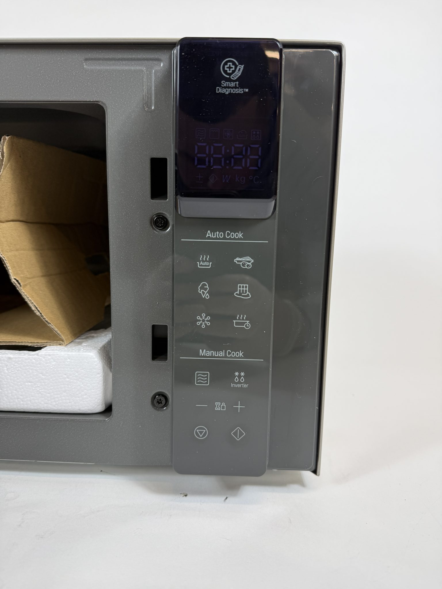 LG MS2595CIS mikrobangų krosnelė
